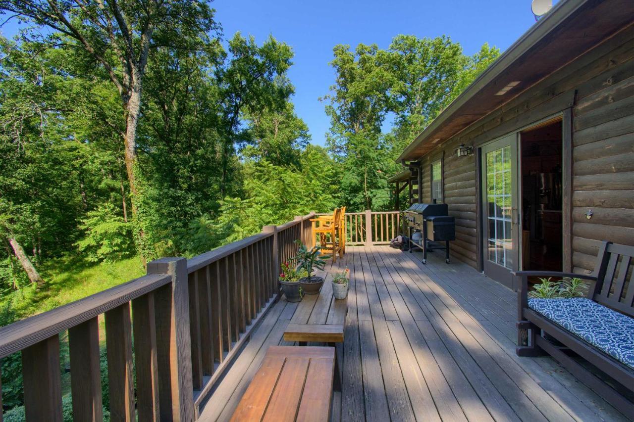 Luxury Pearcy Cabin With 5 Private Acres And Hot Tub! 外观 照片