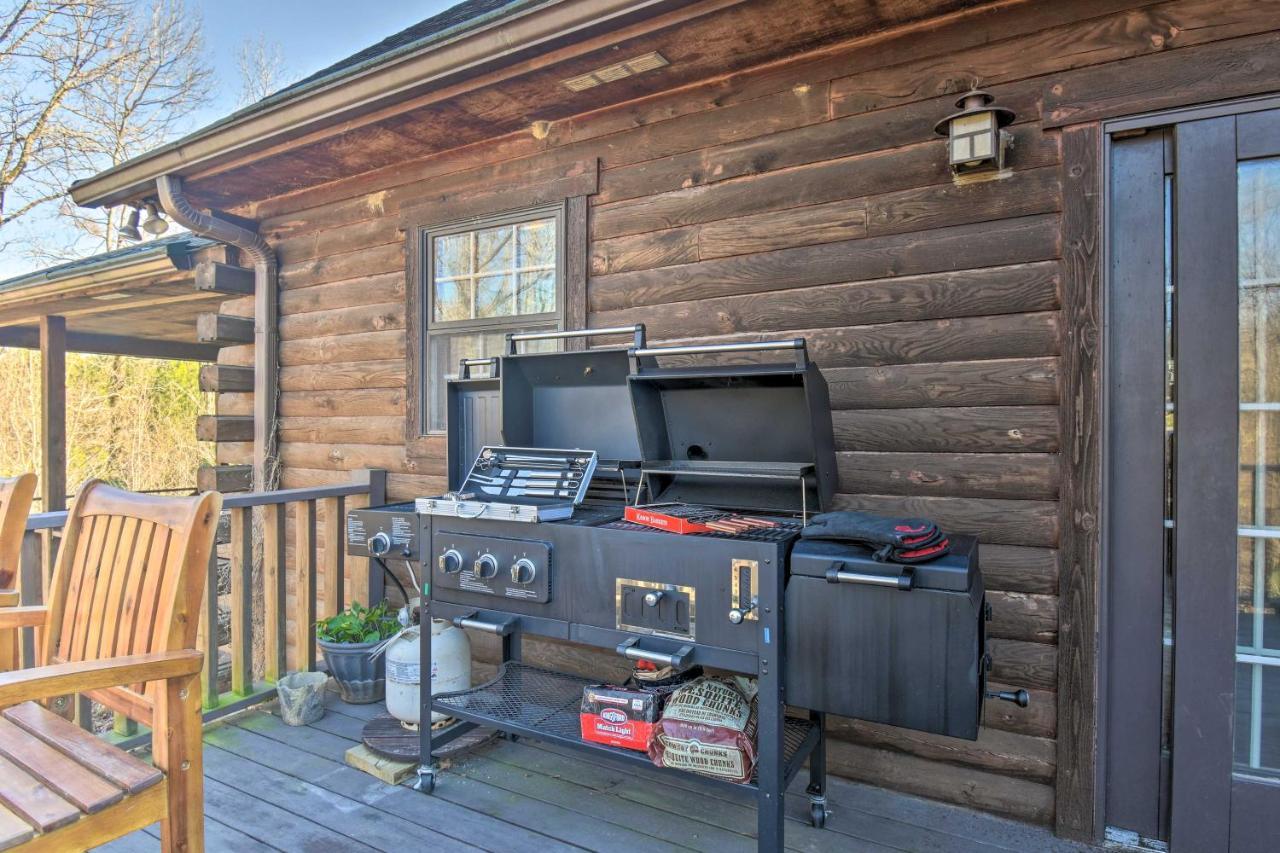 Luxury Pearcy Cabin With 5 Private Acres And Hot Tub! 外观 照片