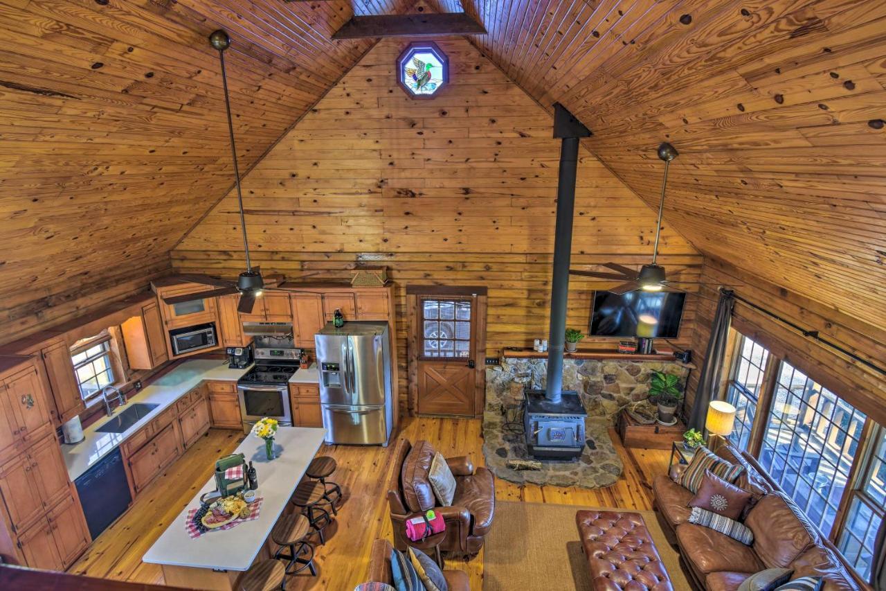 Luxury Pearcy Cabin With 5 Private Acres And Hot Tub! 外观 照片