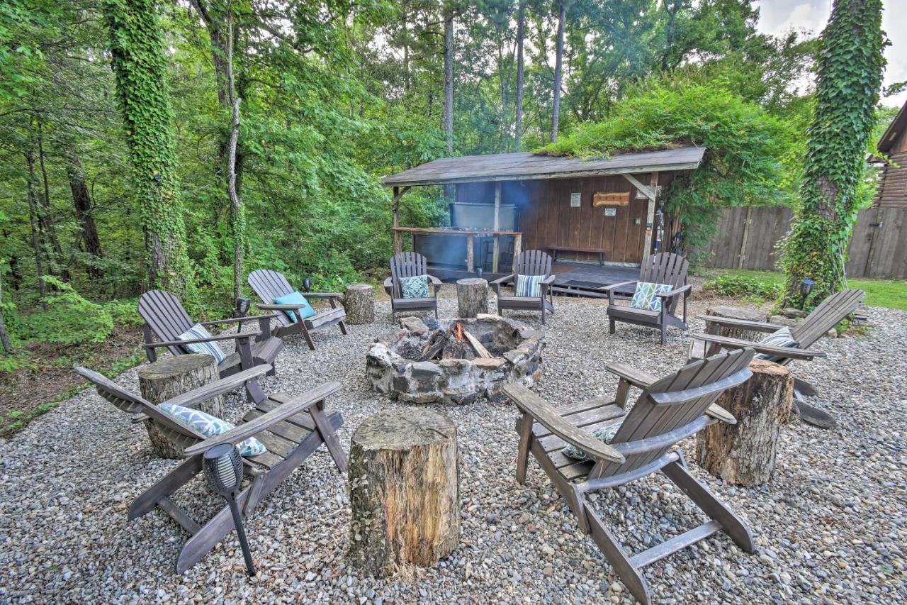 Luxury Pearcy Cabin With 5 Private Acres And Hot Tub! 外观 照片