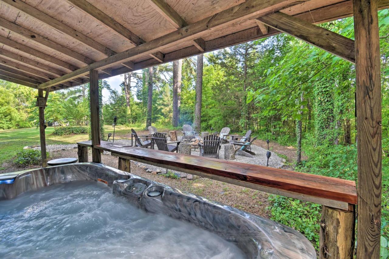 Luxury Pearcy Cabin With 5 Private Acres And Hot Tub! 外观 照片